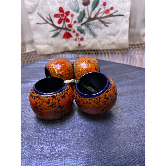 Set of 4 Wood Napkin Rings, Black W Orange/Red/Metallic Gold flowers/leaves. - Picture 1 of 12